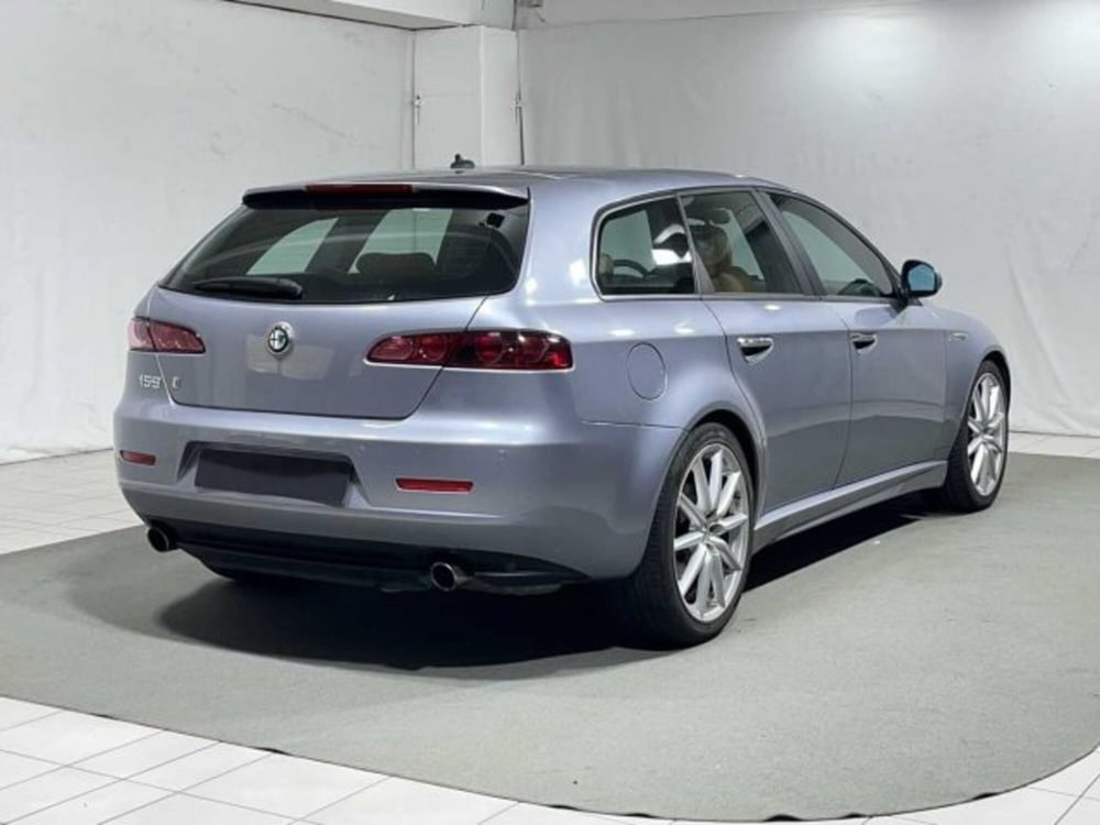 Alfa Romeo 159 SportWagon usata a Sondrio (5)