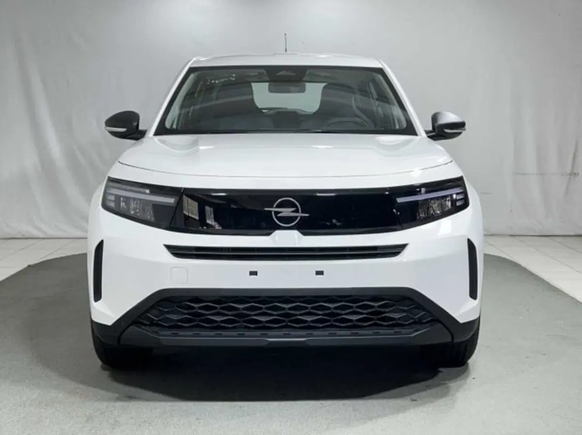 Opel Frontera nuova a Sondrio (3)