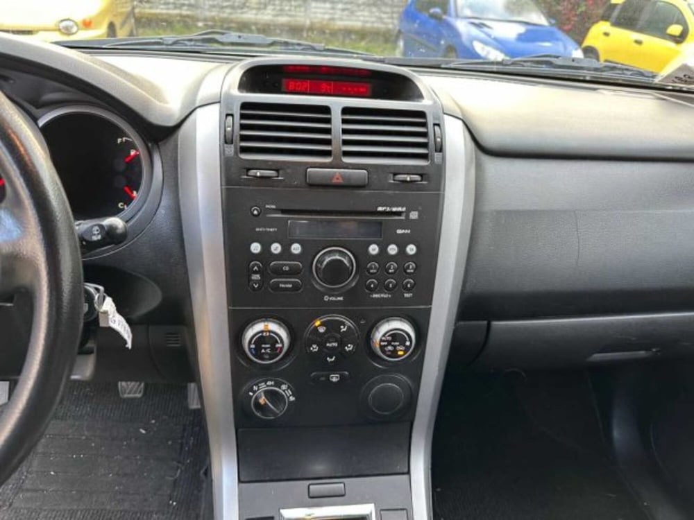 Suzuki Grand Vitara usata a Sondrio (12)