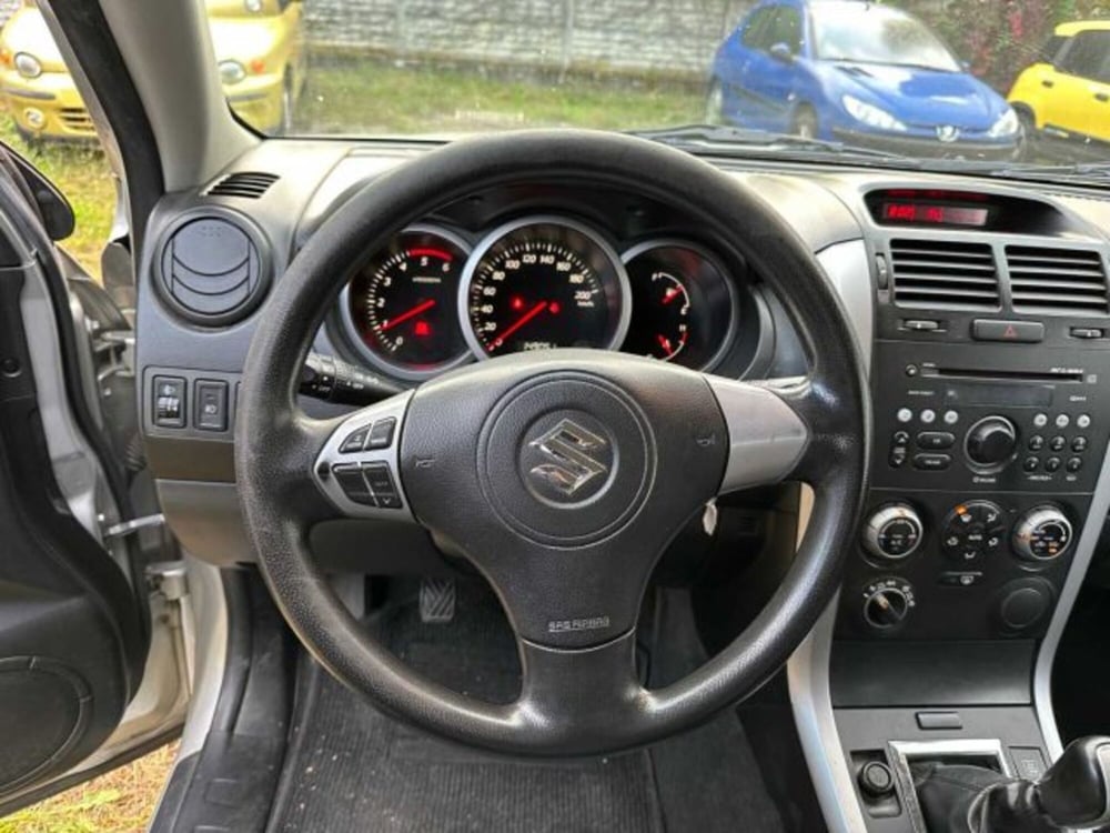 Suzuki Grand Vitara usata a Sondrio (14)