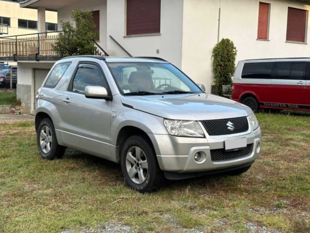 Suzuki Grand Vitara usata a Sondrio (7)