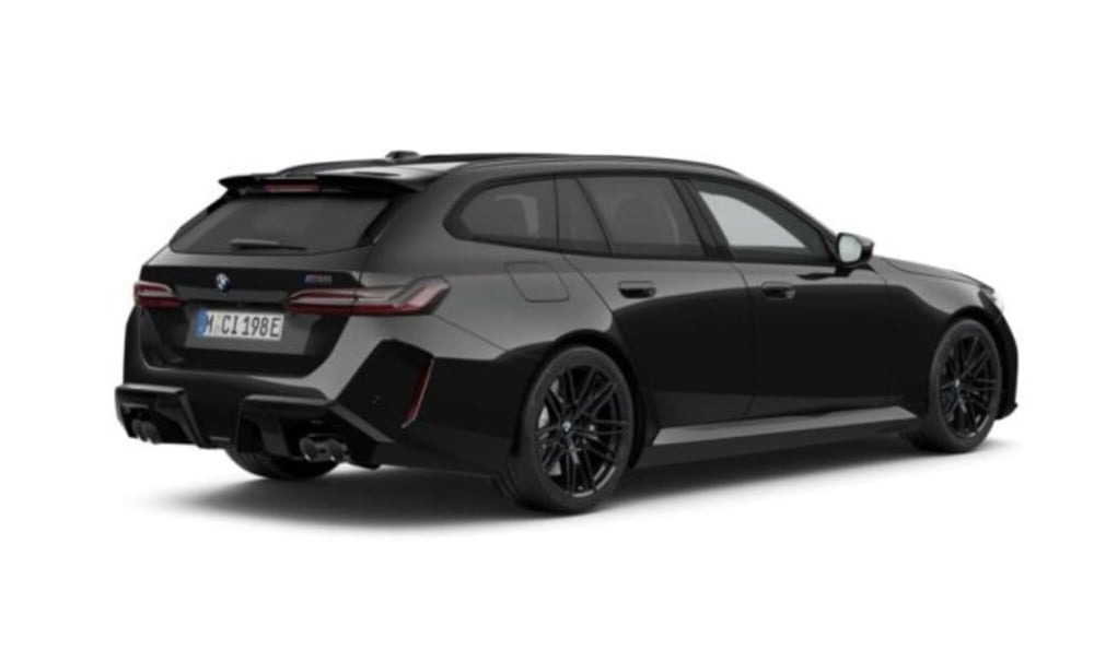 BMW Serie 5 Touring nuova a Verona (2)