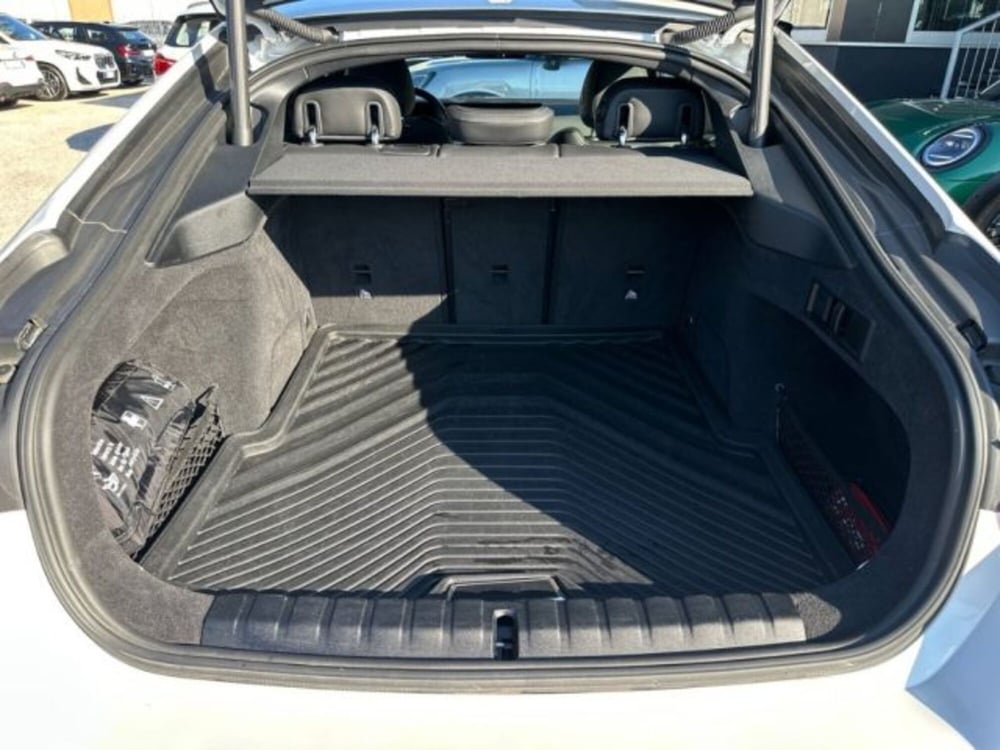 BMW i4 usata a Verona (15)
