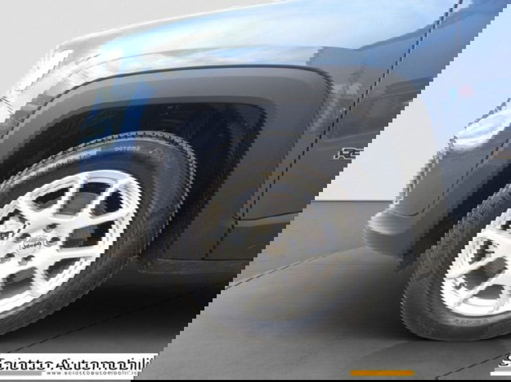 Jeep Renegade nuova a Messina (19)