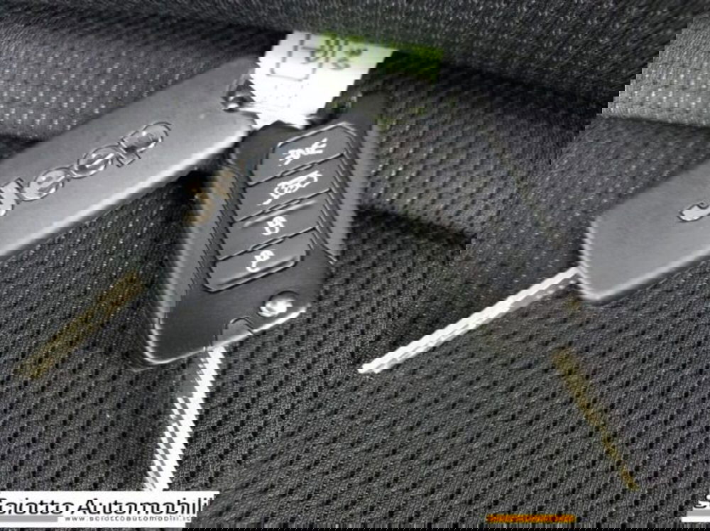 Jeep Renegade nuova a Messina (20)