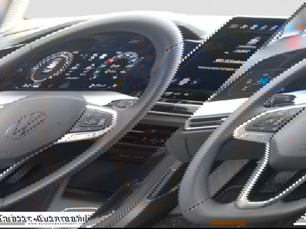 Volkswagen Golf nuova a Messina (10)