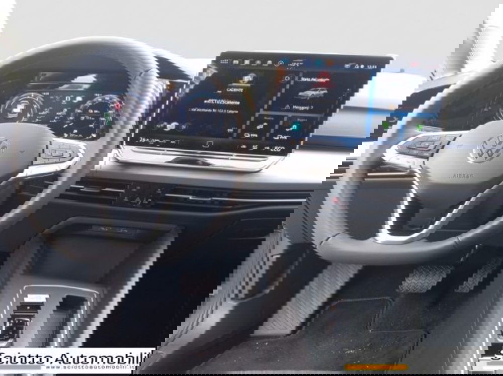 Volkswagen Golf nuova a Messina (14)