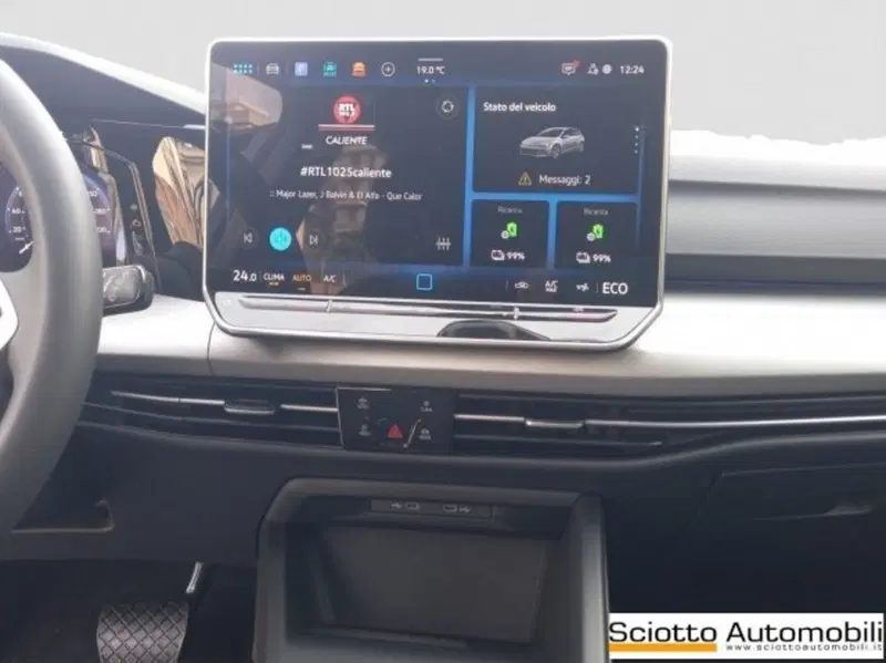 Volkswagen Golf nuova a Messina (16)