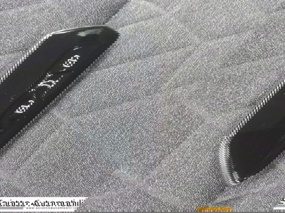 Volkswagen Golf nuova a Messina (20)