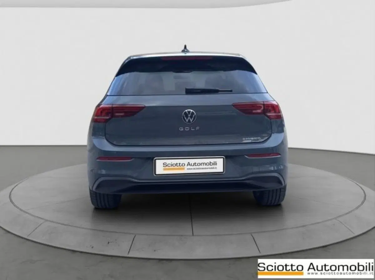 Volkswagen Golf nuova a Messina (5)