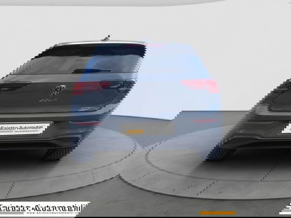 Volkswagen Golf nuova a Messina (5)