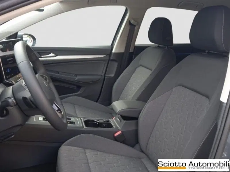 Volkswagen Golf nuova a Messina (9)