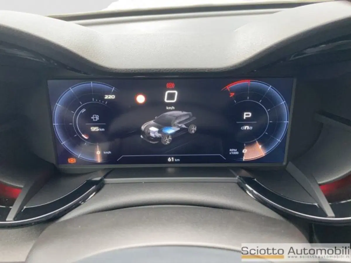 Alfa Romeo Junior nuova a Messina (11)