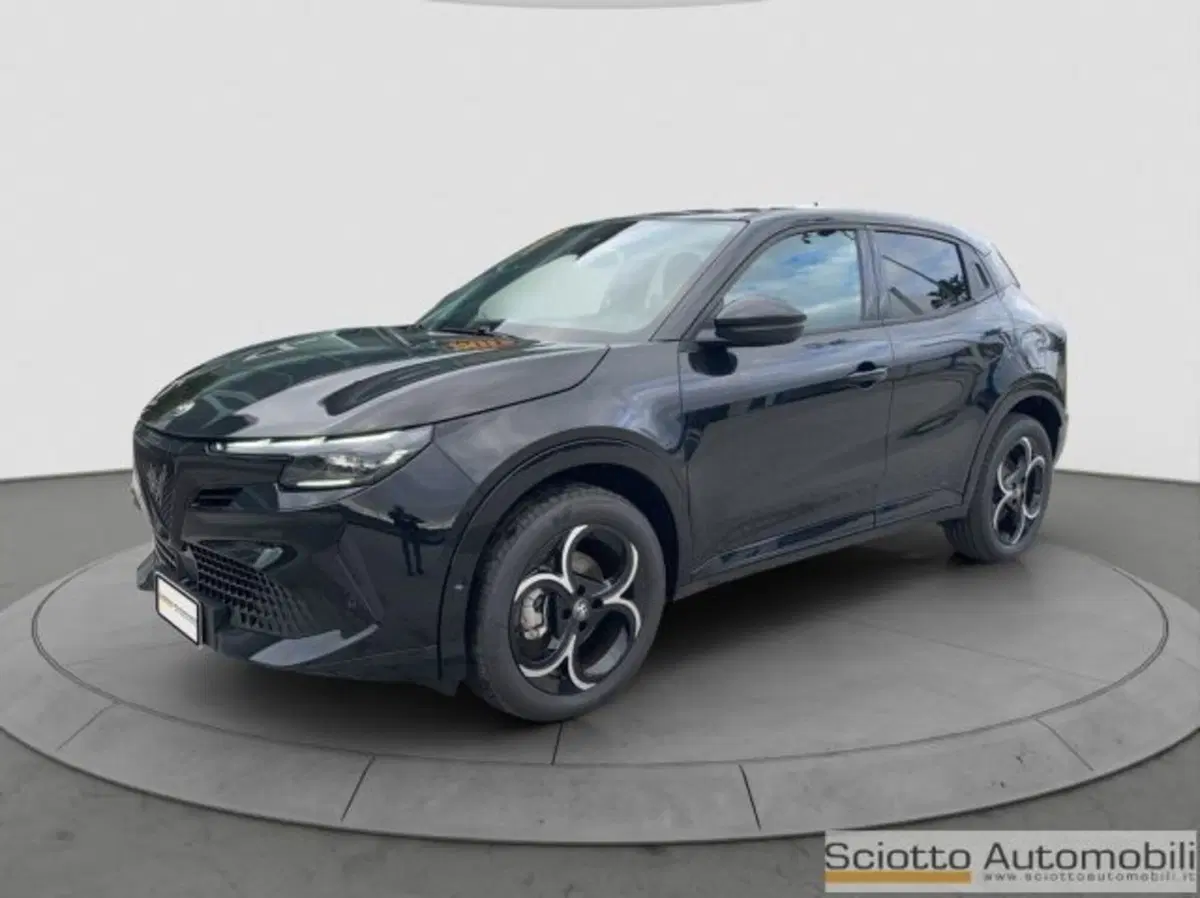 Alfa Romeo Junior nuova a Messina (2)