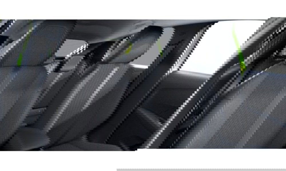 Peugeot 208 nuova a Milano (7)