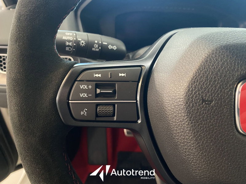 Honda Civic nuova a Bari (10)