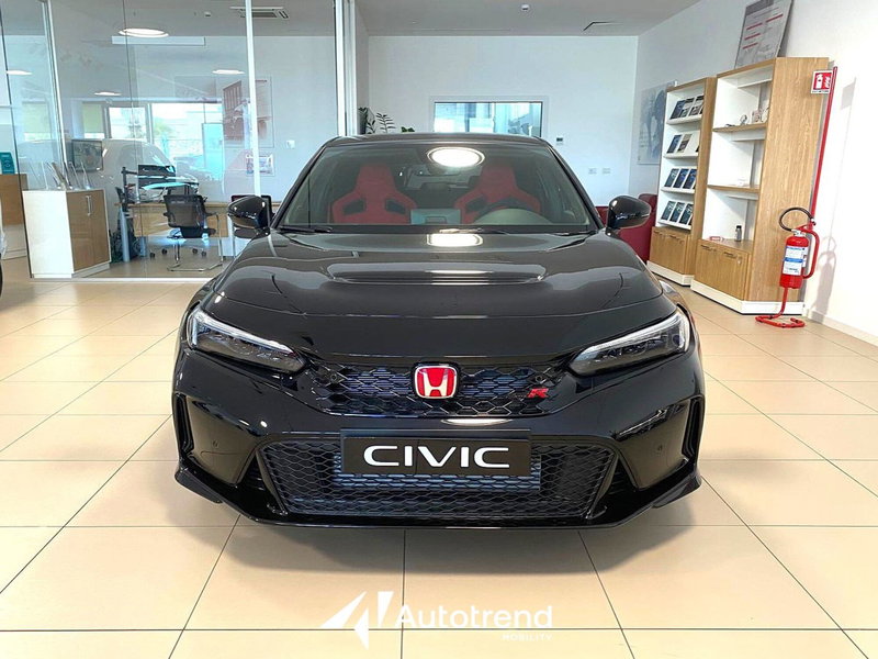 Honda Civic nuova a Bari (2)