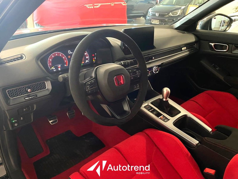 Honda Civic nuova a Bari (7)