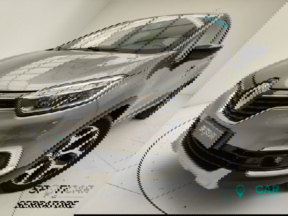 Renault Captur nuova a Como