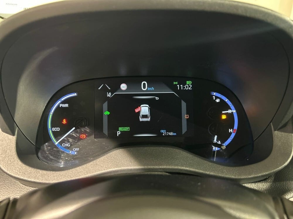 Toyota Yaris Cross usata a Lecco (9)