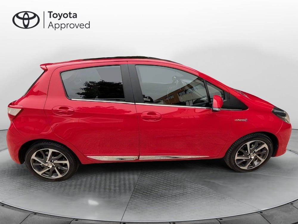 Toyota Yaris usata a Como (13)