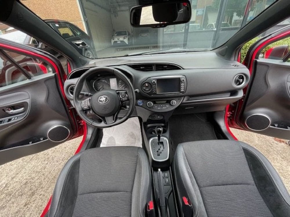 Toyota Yaris usata a Como (8)