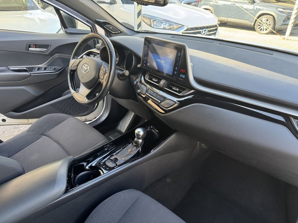 Toyota Toyota C-HR usata a Como (6)