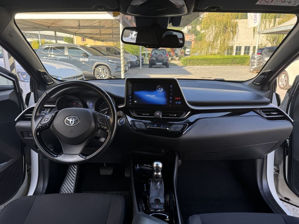 Toyota Toyota C-HR usata a Como (8)