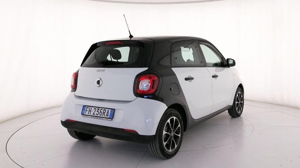 smart forfour usata a Roma (2)