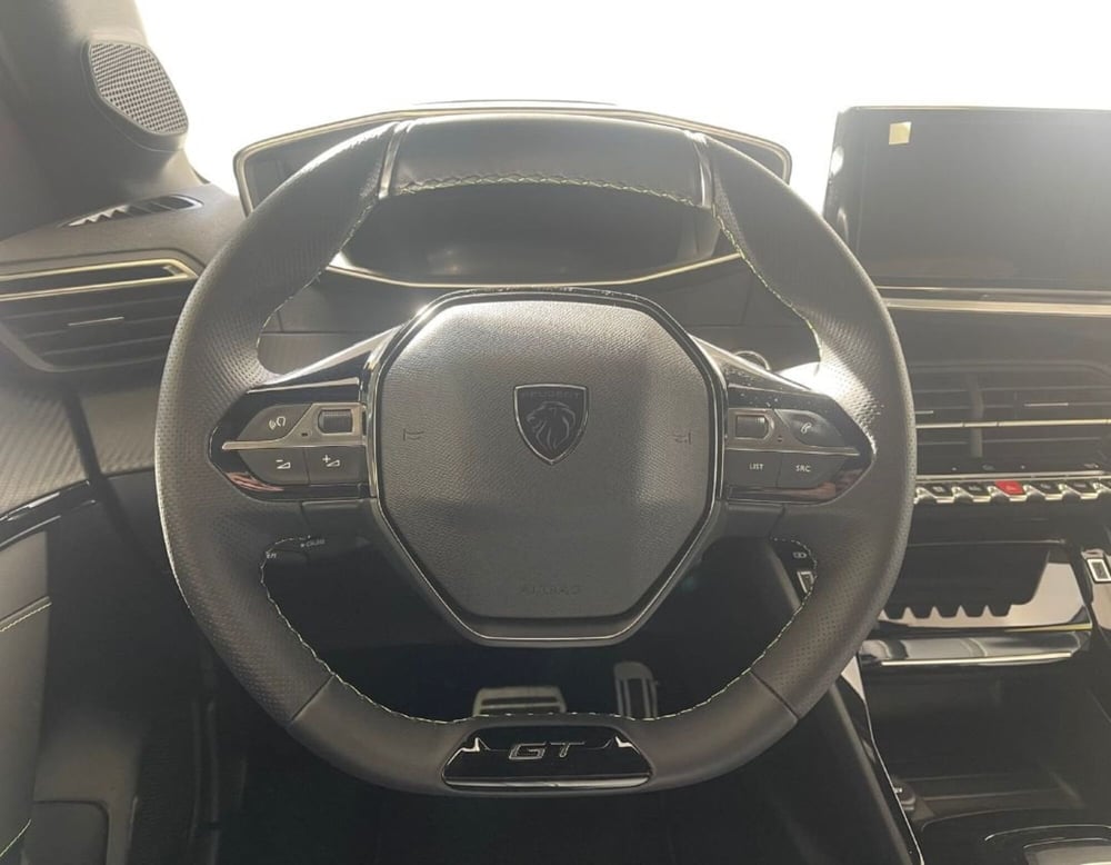 Peugeot 208 nuova a Ferrara (8)