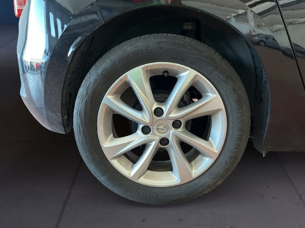 Opel Corsa usata a Torino (8)