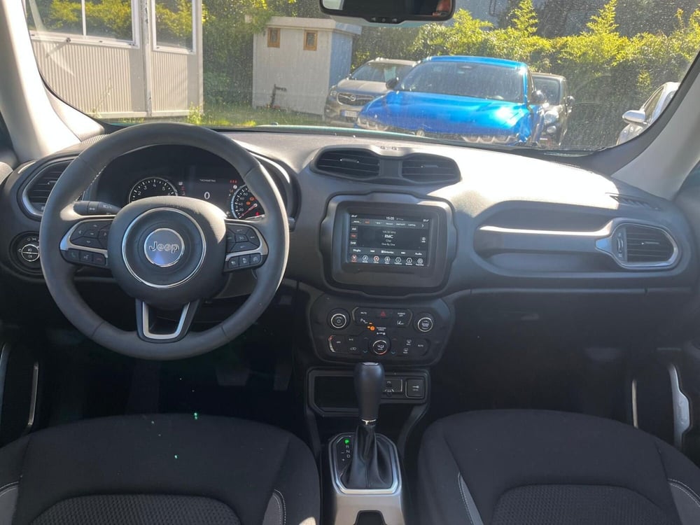 Jeep Renegade usata a Milano (15)
