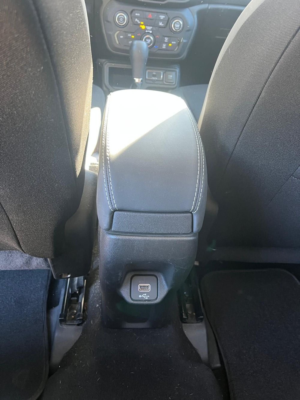 Jeep Renegade usata a Milano (19)
