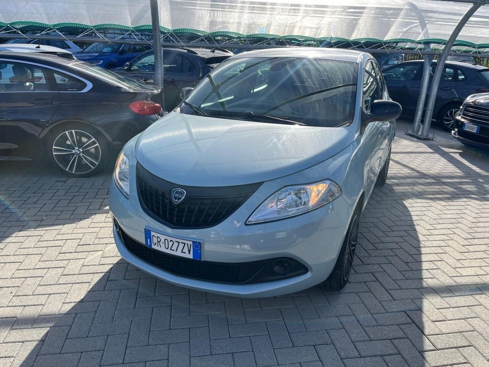 Lancia Ypsilon usata a Milano