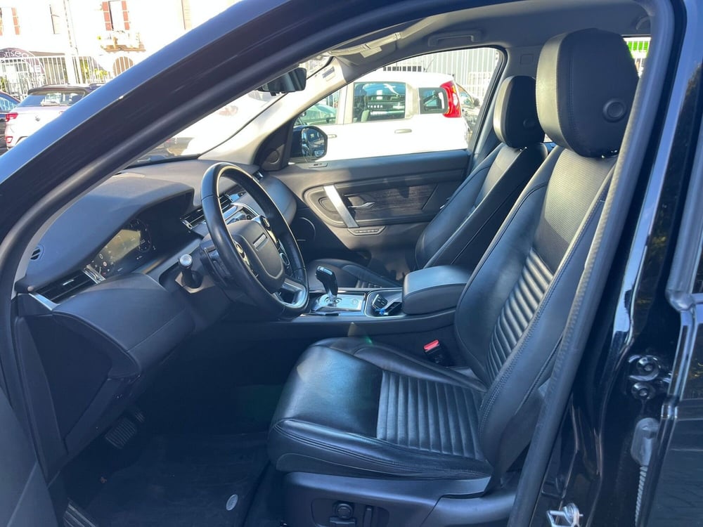 Land Rover Discovery Sport usata a Milano (11)