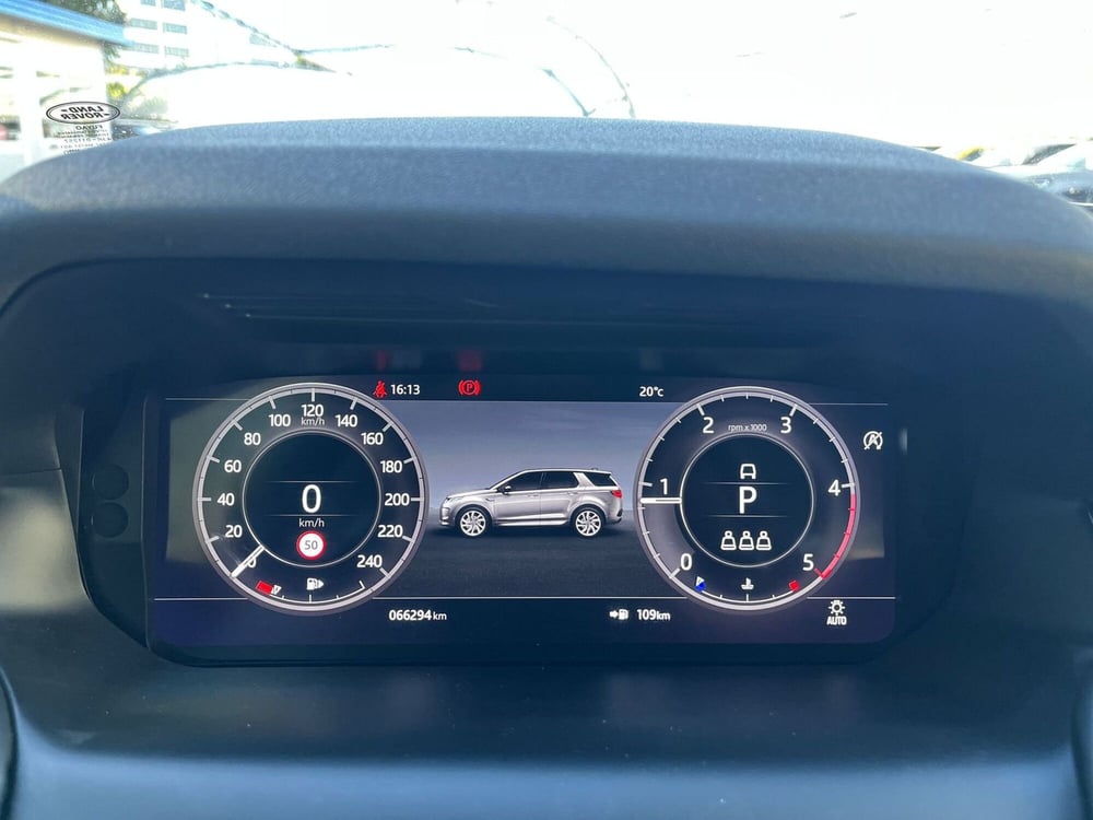 Land Rover Discovery Sport usata a Milano (20)