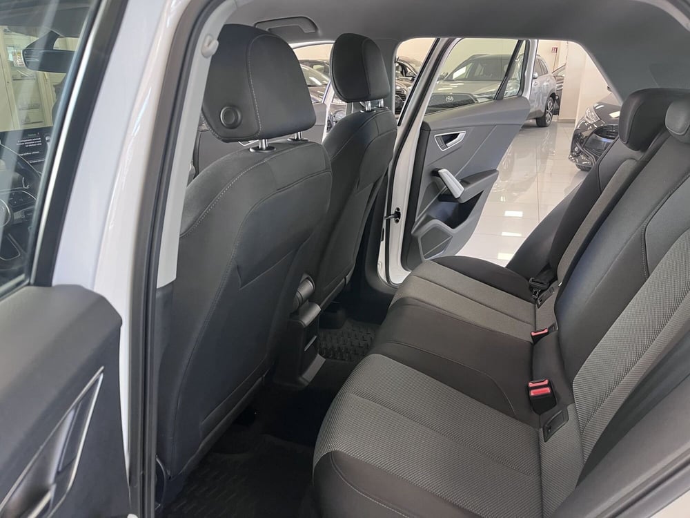 Audi Q2 usata a Prato (10)