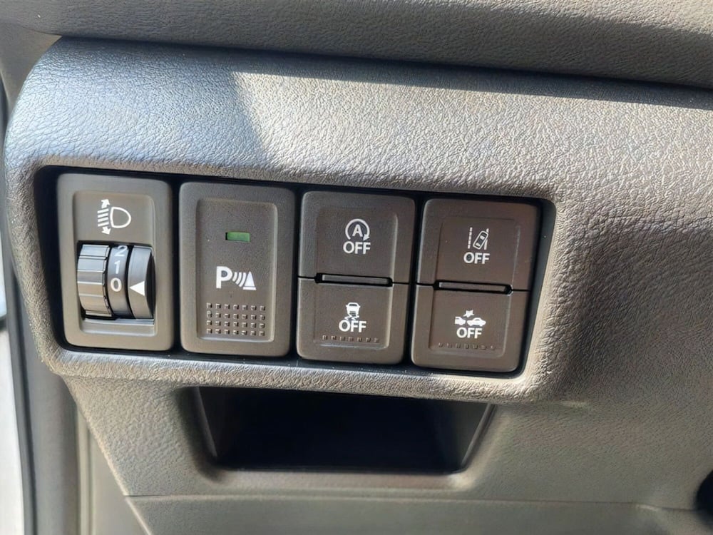 Suzuki S-Cross nuova a Pistoia (12)