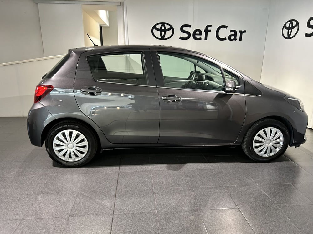 Toyota Yaris usata a Milano (14)