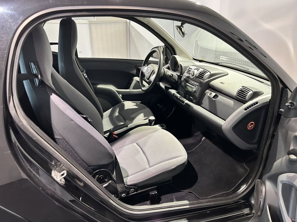 smart Fortwo usata a Milano (12)