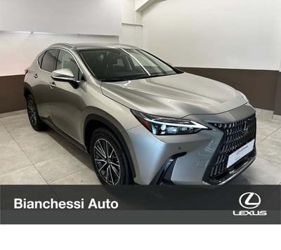 Lexus NX Plug-in 4WD Premium nuova a Cremona