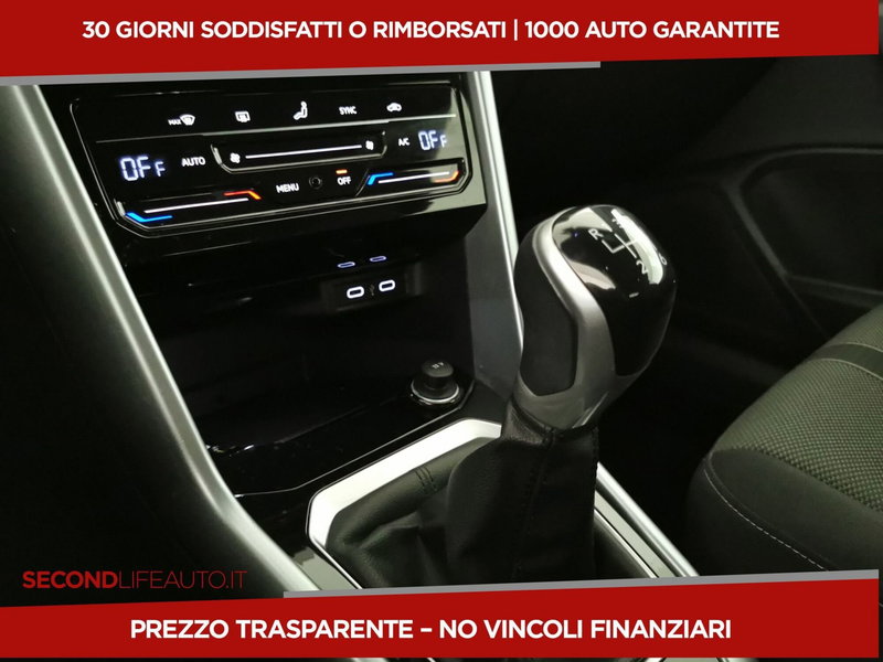 Volkswagen T-Roc usata a Chieti (17)