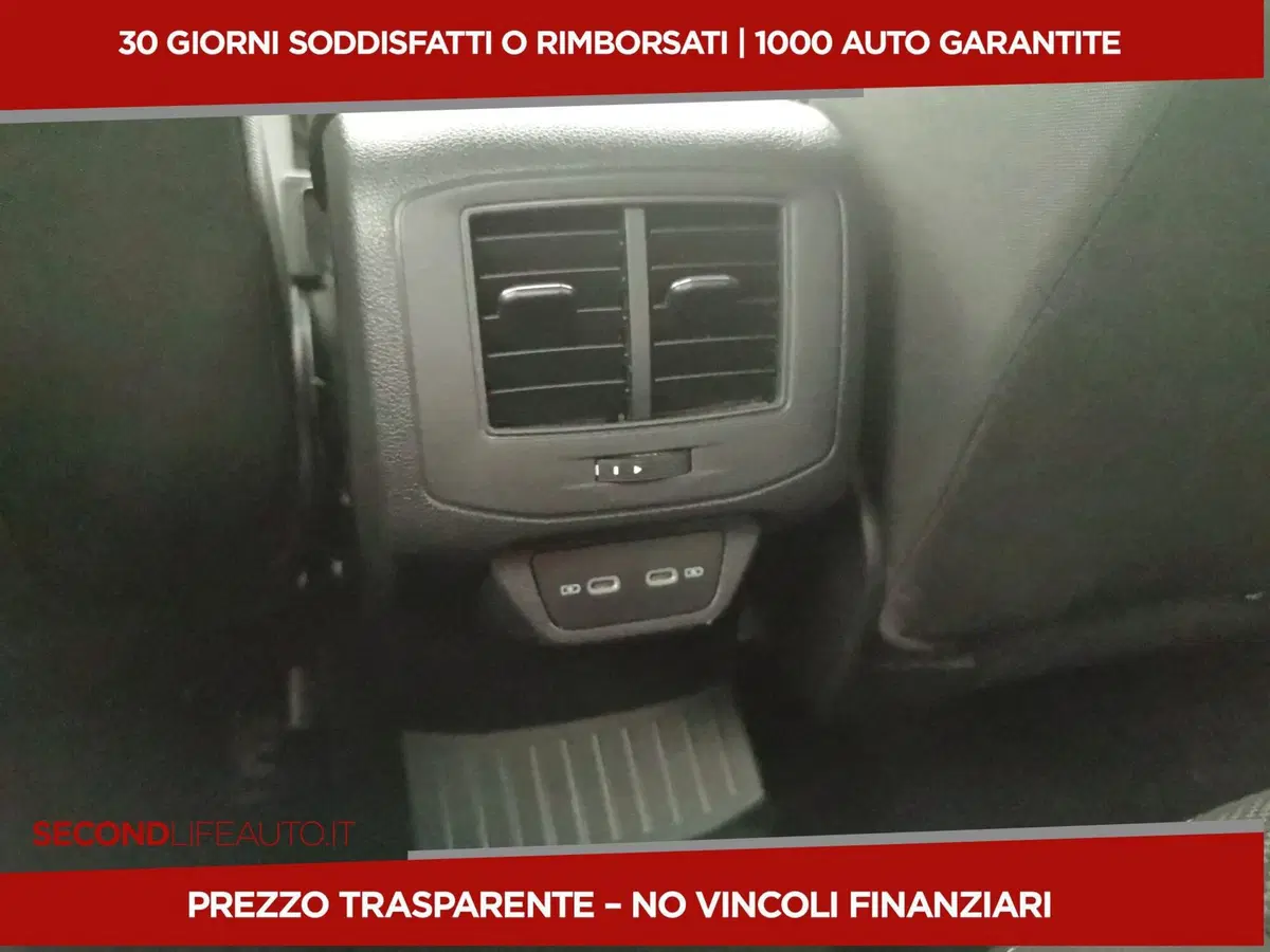 Volkswagen T-Roc usata a Chieti (18)