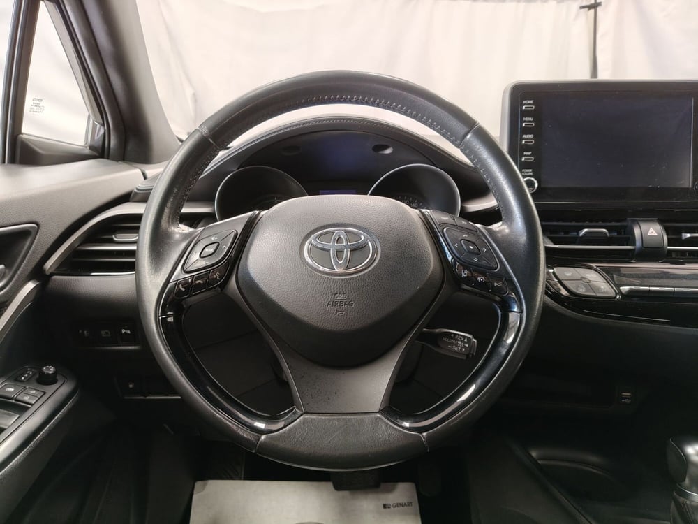 Toyota Toyota C-HR usata a Roma (11)