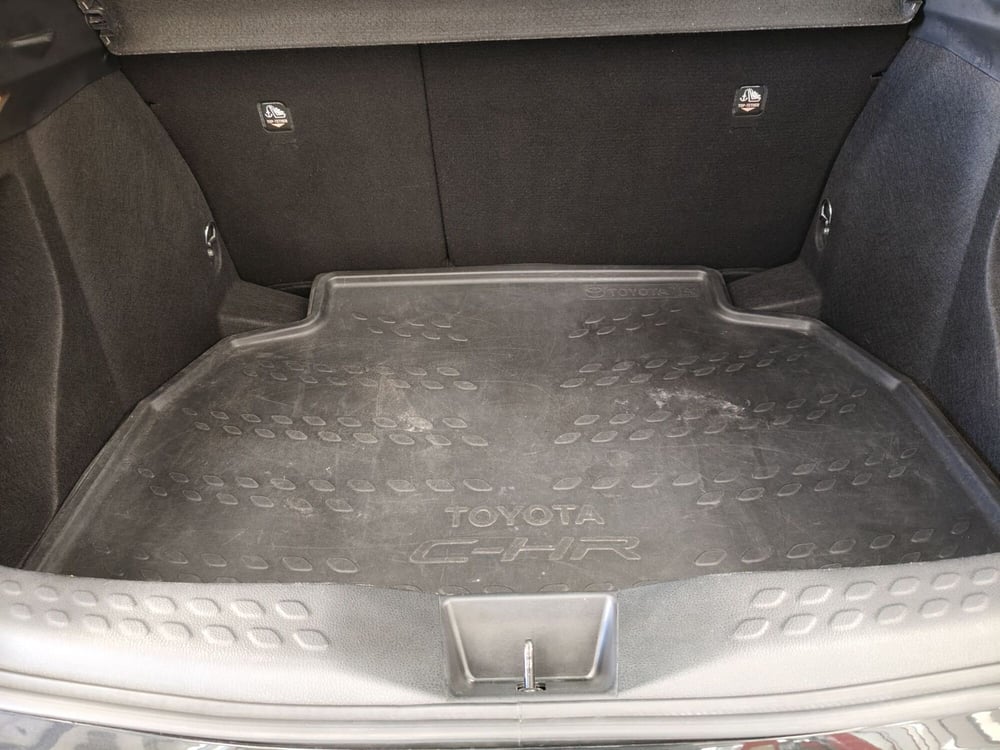 Toyota Toyota C-HR usata a Roma (13)