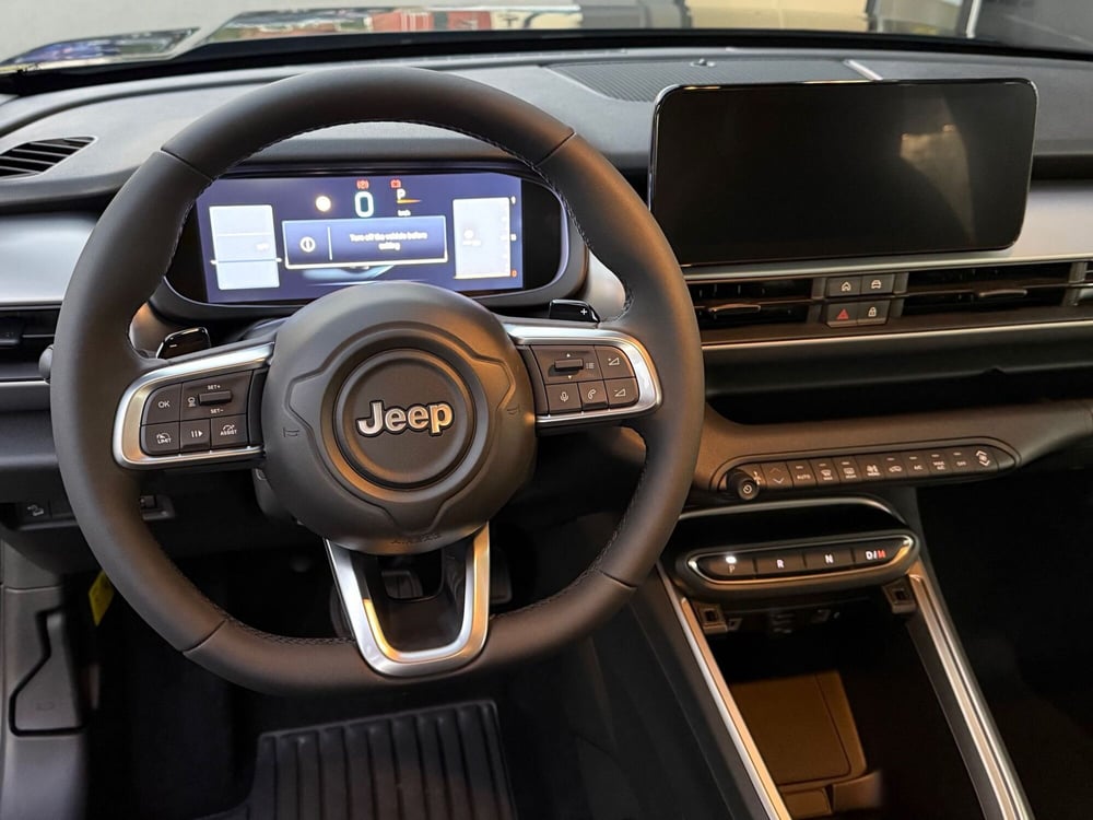 Jeep Avenger nuova a Reggio Emilia (9)