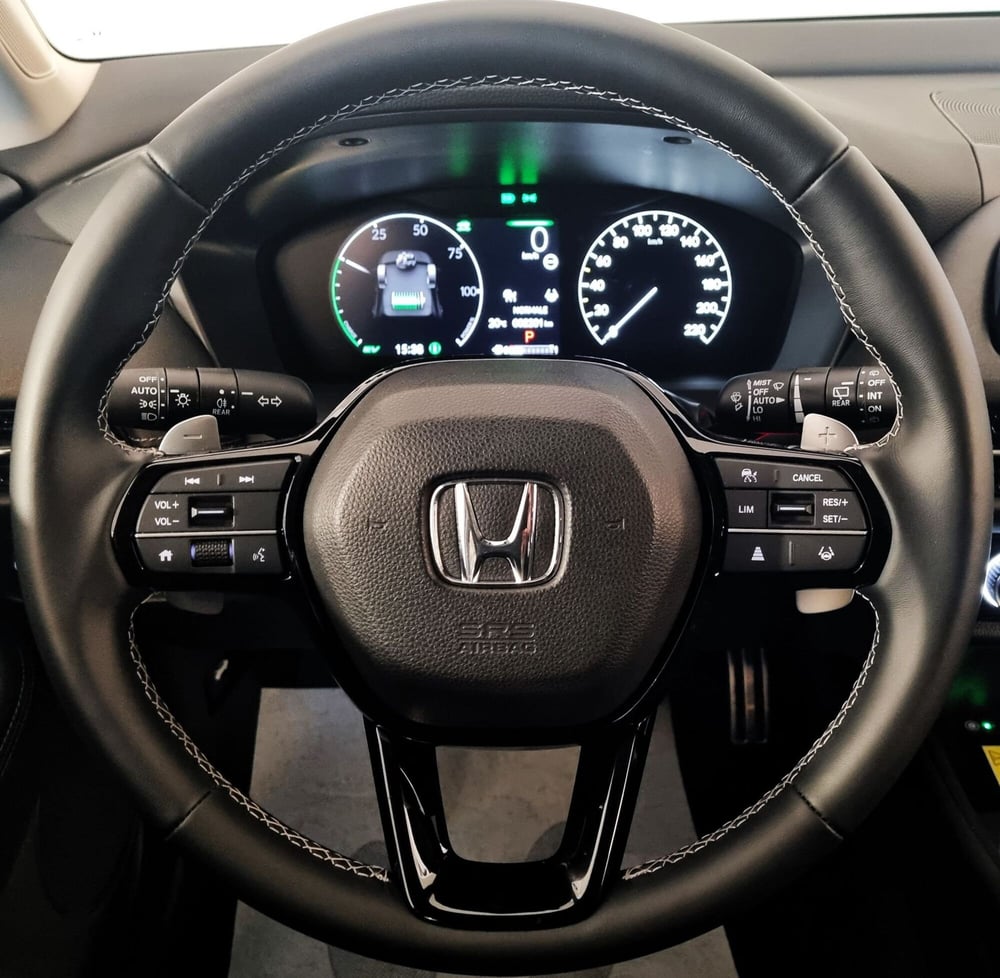Honda ZR-V usata a Pavia (9)