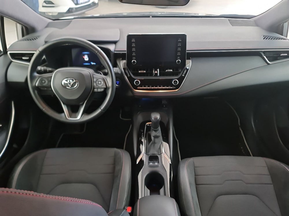 Toyota Corolla Touring Sports usata a Bologna (10)