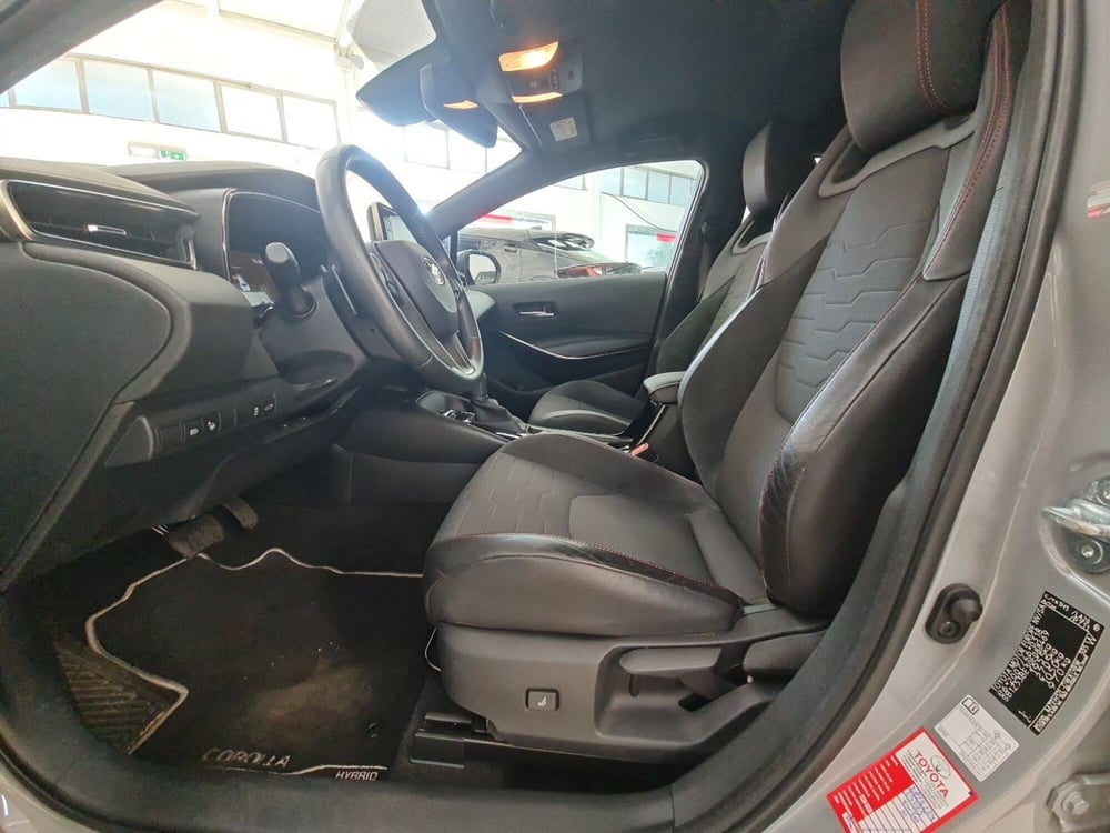 Toyota Corolla Touring Sports usata a Bologna (8)