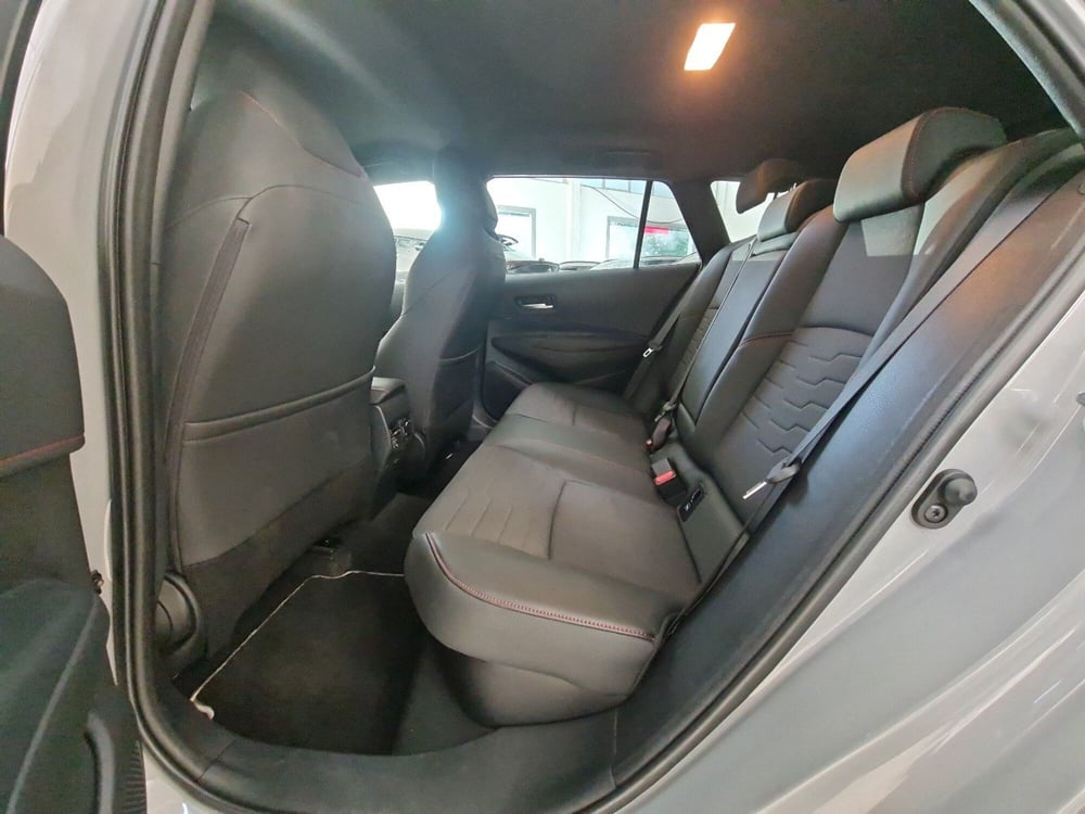 Toyota Corolla Touring Sports usata a Bologna (9)